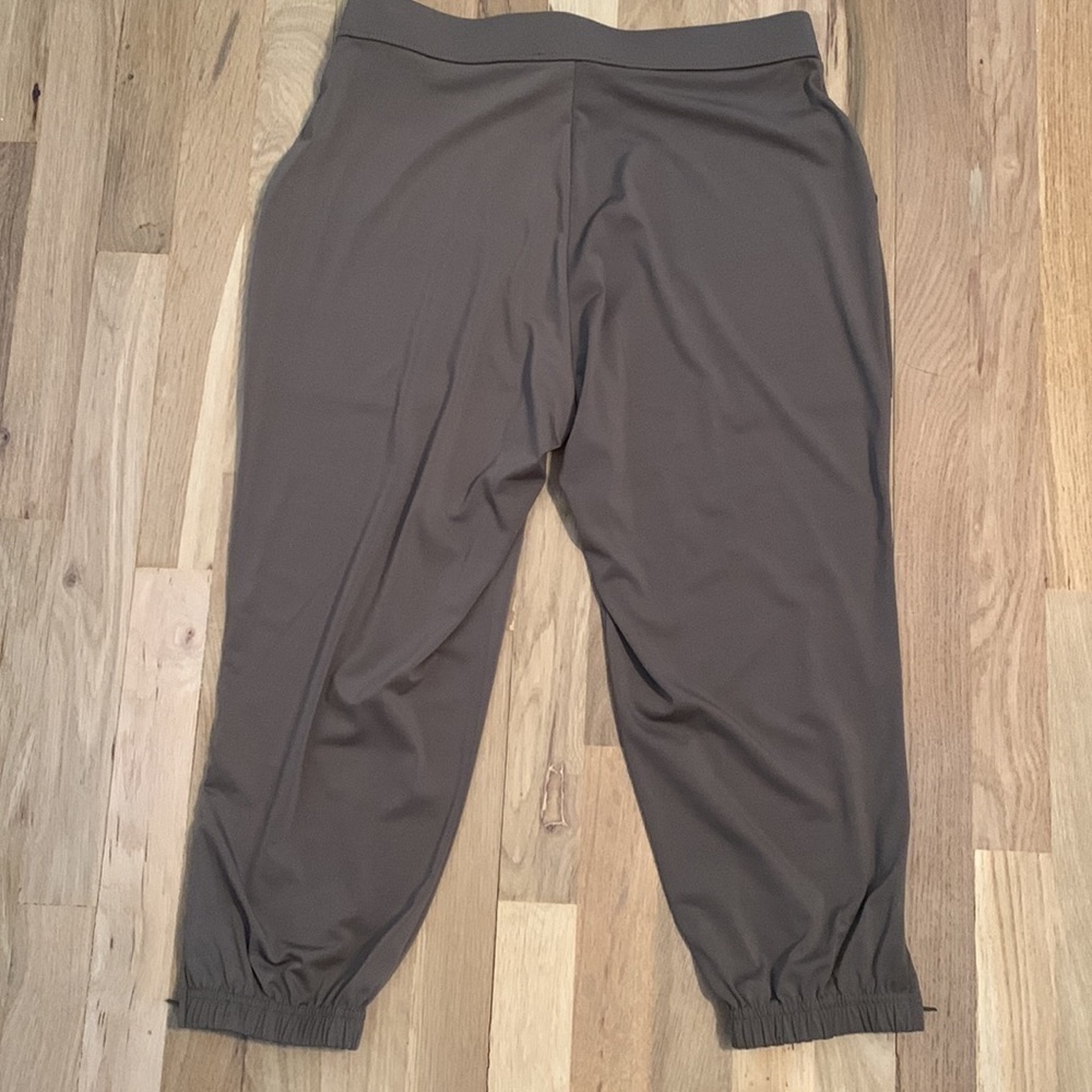 LISA Rinna Crop Cargo Capri Jogger Pants w/ Cinched Zipper Hem Brown Women’s SP - Picture 11 of 13